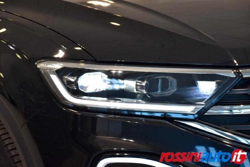 VOLKSWAGEN T-ROC 1.5 TSI 150 CV DSG STYLE + R18 TECH PACK I.Q D
