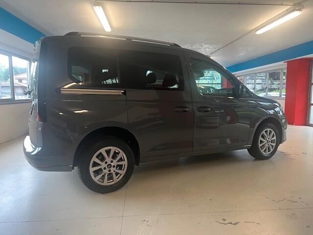 Ford Tourneo Connect Tourneo Connect 1.5 EcoBoost 114 CV Titanium Pari al NUOVO!!!