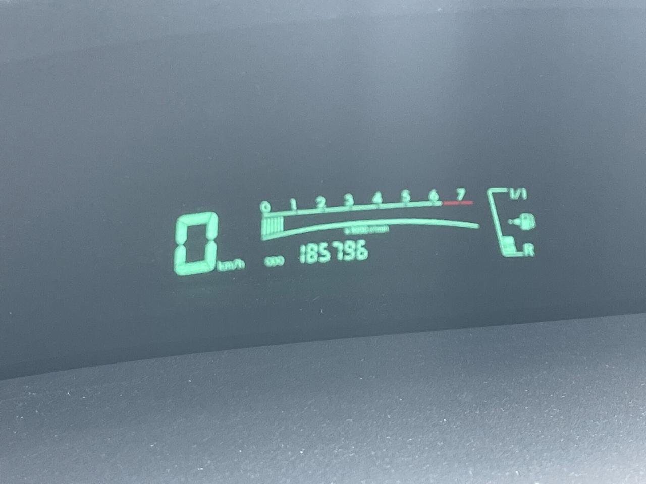 TOYOTA YARIS 1.3 BENZINA EURO4 UNI PROP