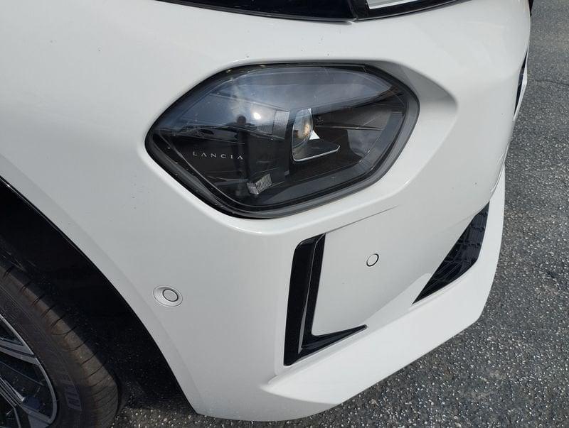 Lancia Ypsilon Hybrid e-DCT LX