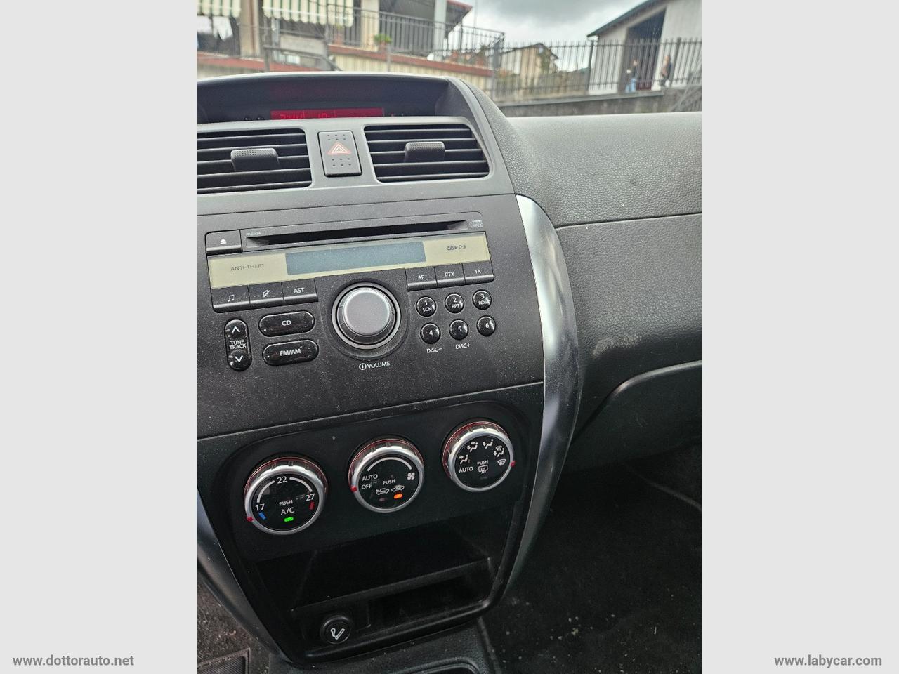 FIAT Sedici 1.9 MJT 4x4 Emotion