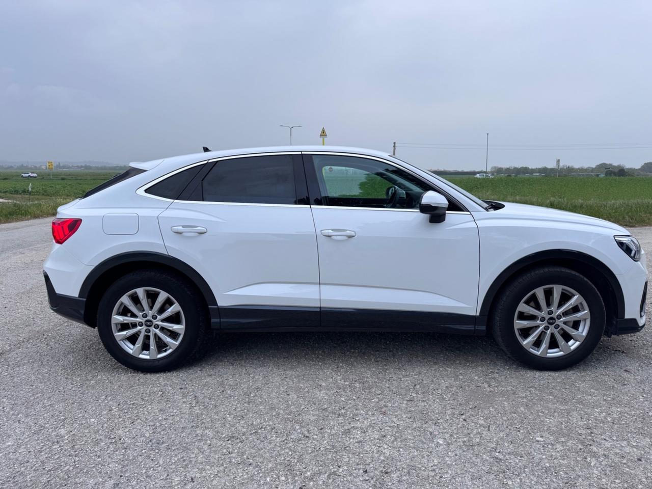 Audi Q3 SPB 35 TDI S tronic Business Plus