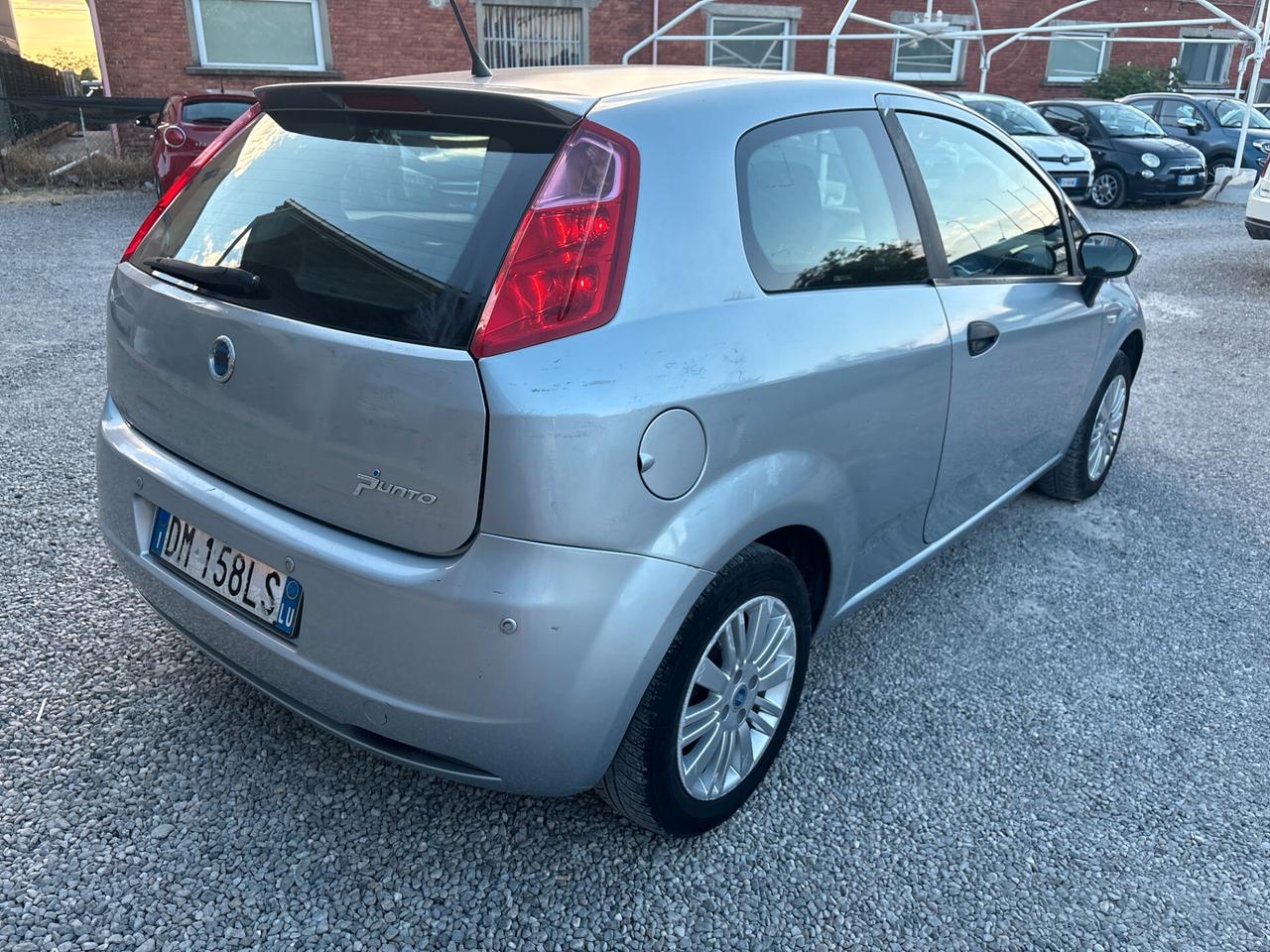 Fiat Grande Punto 1.3 MJT 75 CV