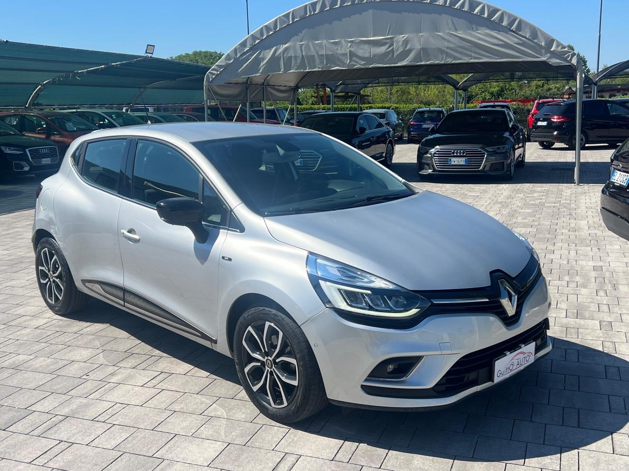 Renault Clio dCi 8V 90 CV EDC 5 porte Moschino Intens