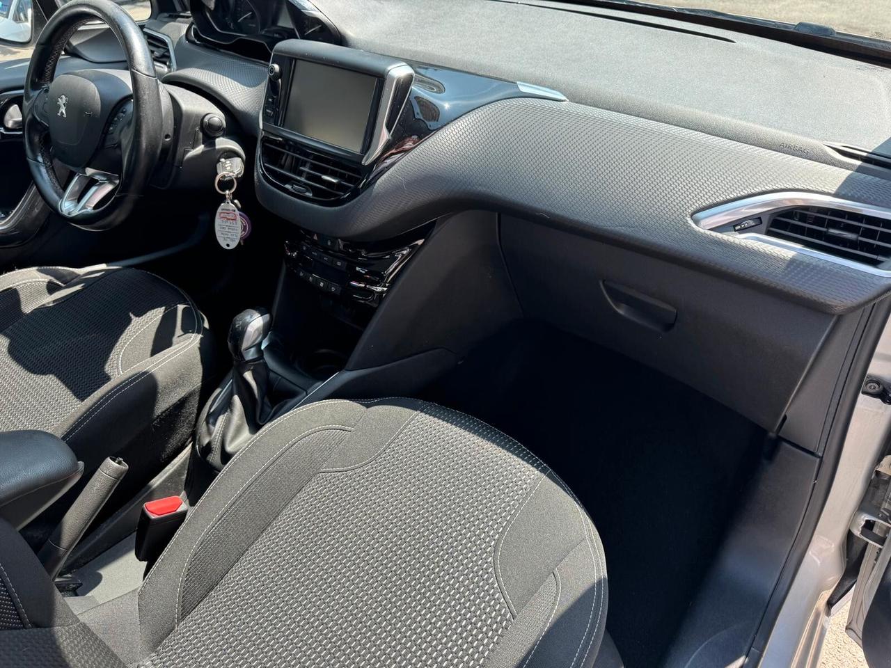 Peugeot 208 PureTech 82 5p. GPL Allure*GPL*NEOPATENTATI