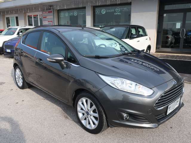 Ford Fiesta 5p 1.5 tdci Titanium 95cv - Navi