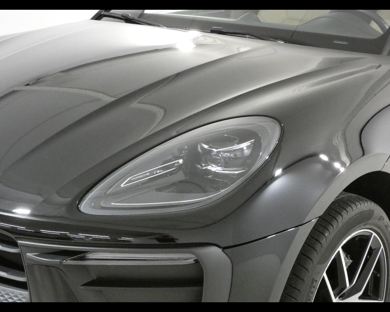 PORSCHE Macan - 2.0