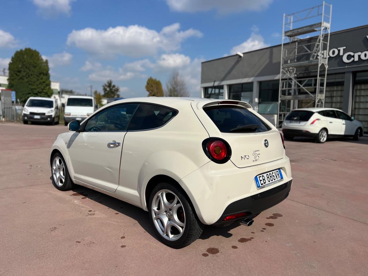 Alfa Romeo MiTo 1.3 JTDm-2 95 CV S&S Distinctive Sport Pack
