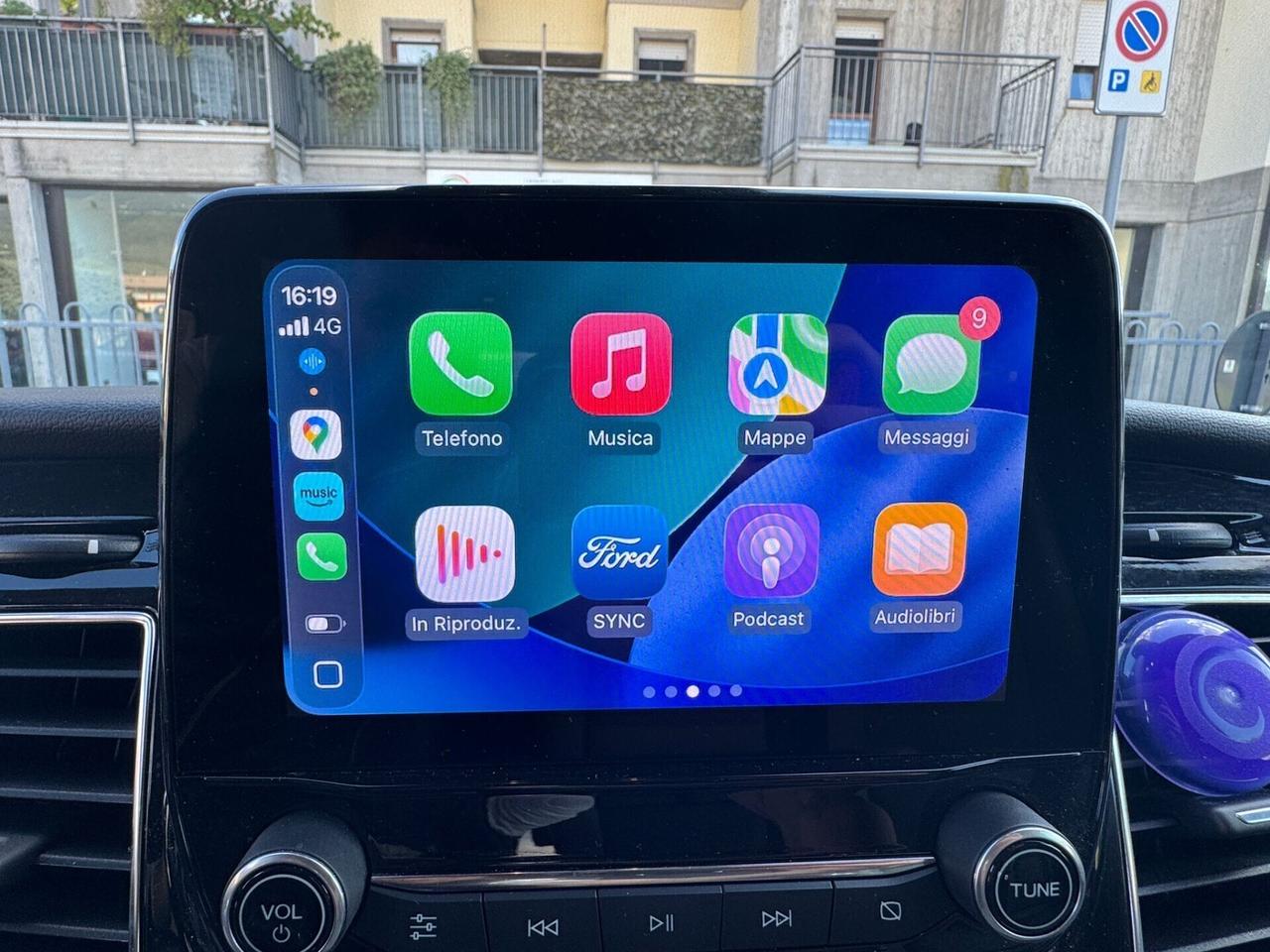 Ford Tourneo Custom TITANIUM AUTOMATIC 9 POSTI