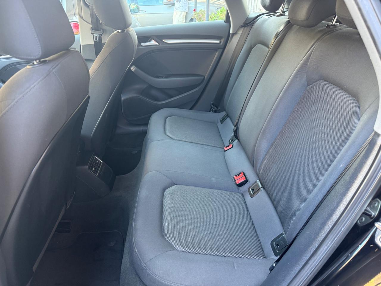 Audi A3 SPB 35 TDI S tronic Business