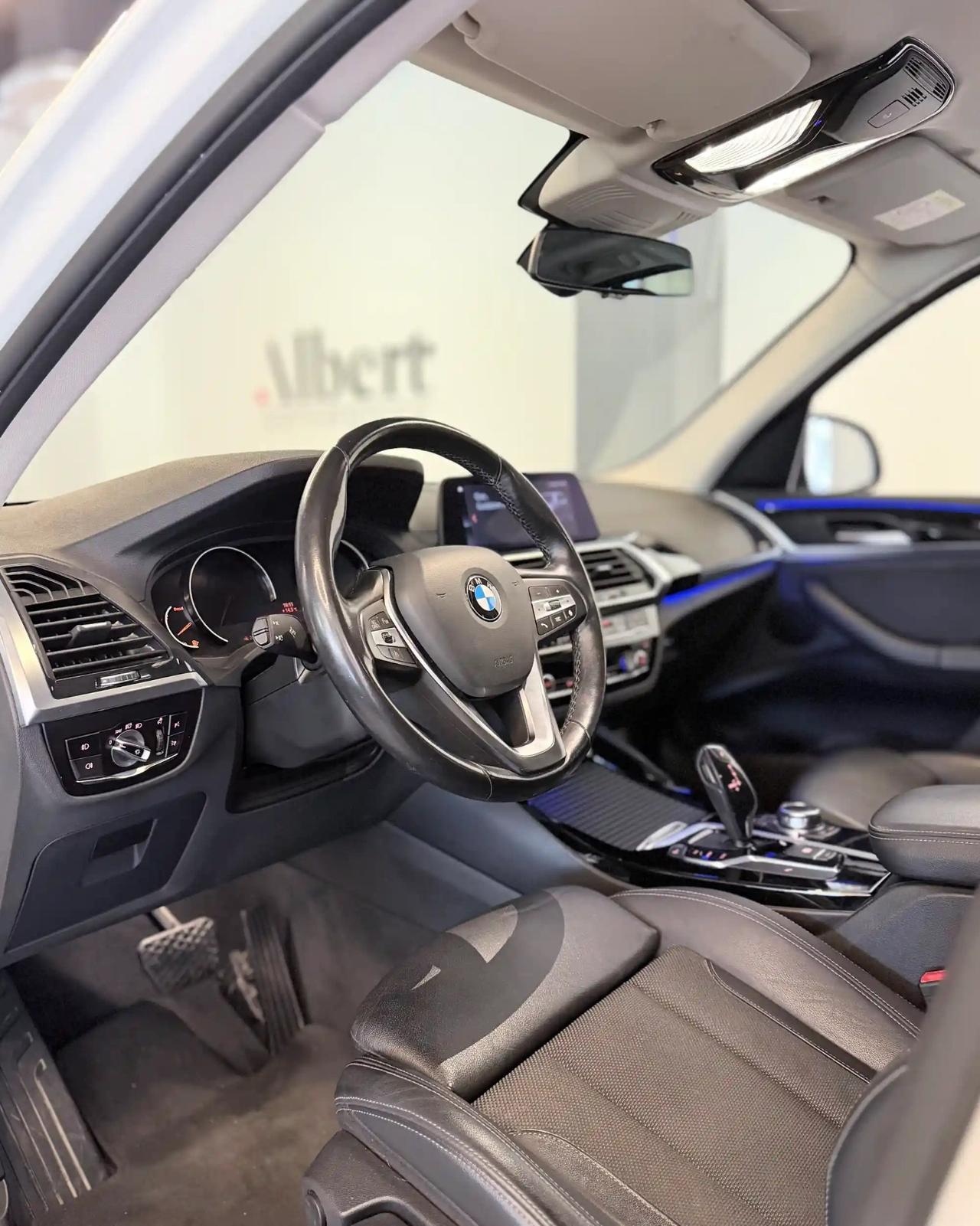 Bmw X3 sDrive18d xLine