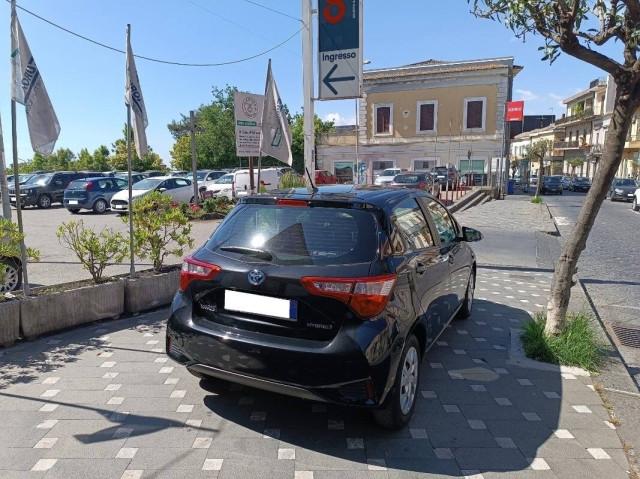 Toyota Yaris 1.5 Hybrid Business 73CV