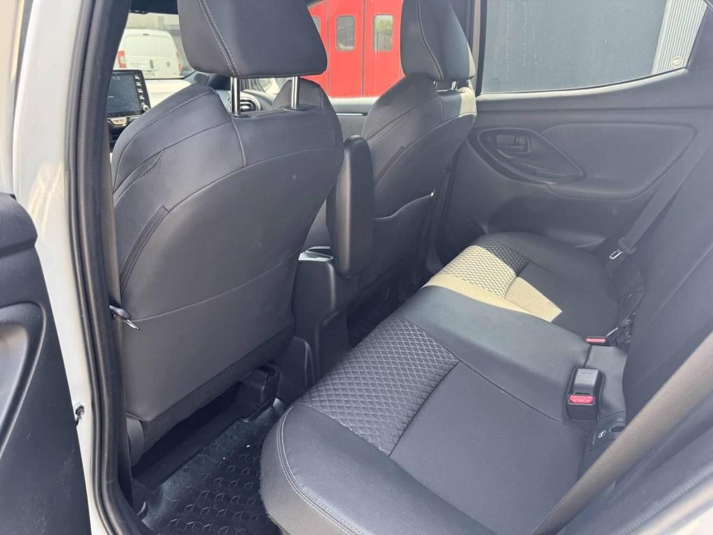Toyota Yaris 1.5 VVT-iE Hybrid Style E-CVT