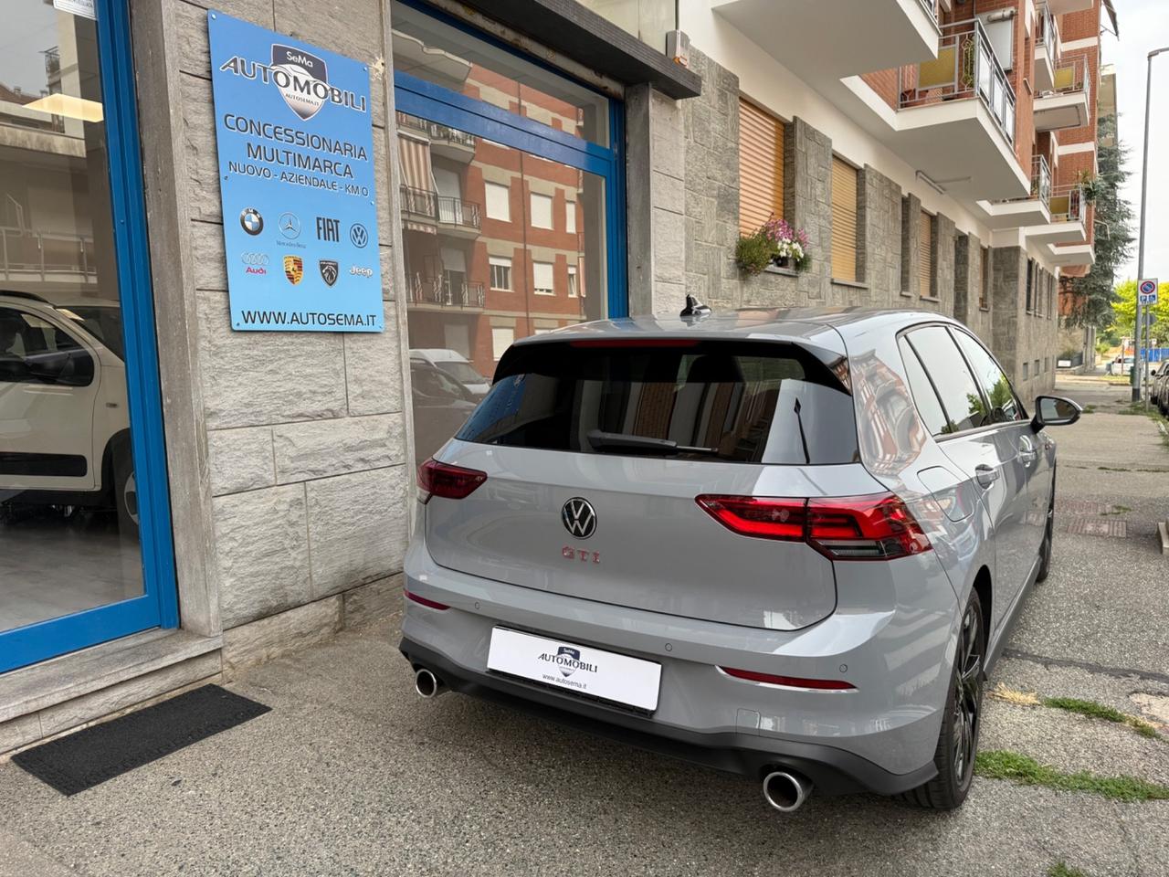 Volkswagen Golf GTI 2.0 TSI DSG PERFORMANCE