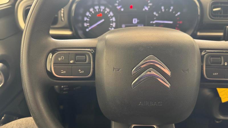 Citroen C3 1.2 puretech Feel Pack NAVI 82 Cv.