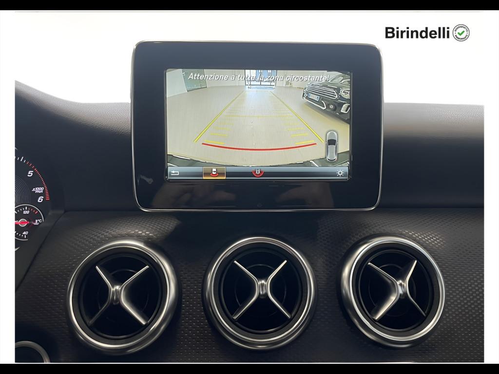 Mercedes-Benz Classe A (W176) - A 180 d Automatic Sport