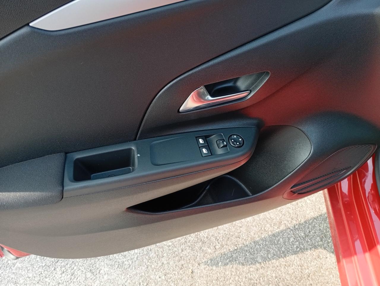 Opel Corsa 1.2 NEOPATENTATI OK