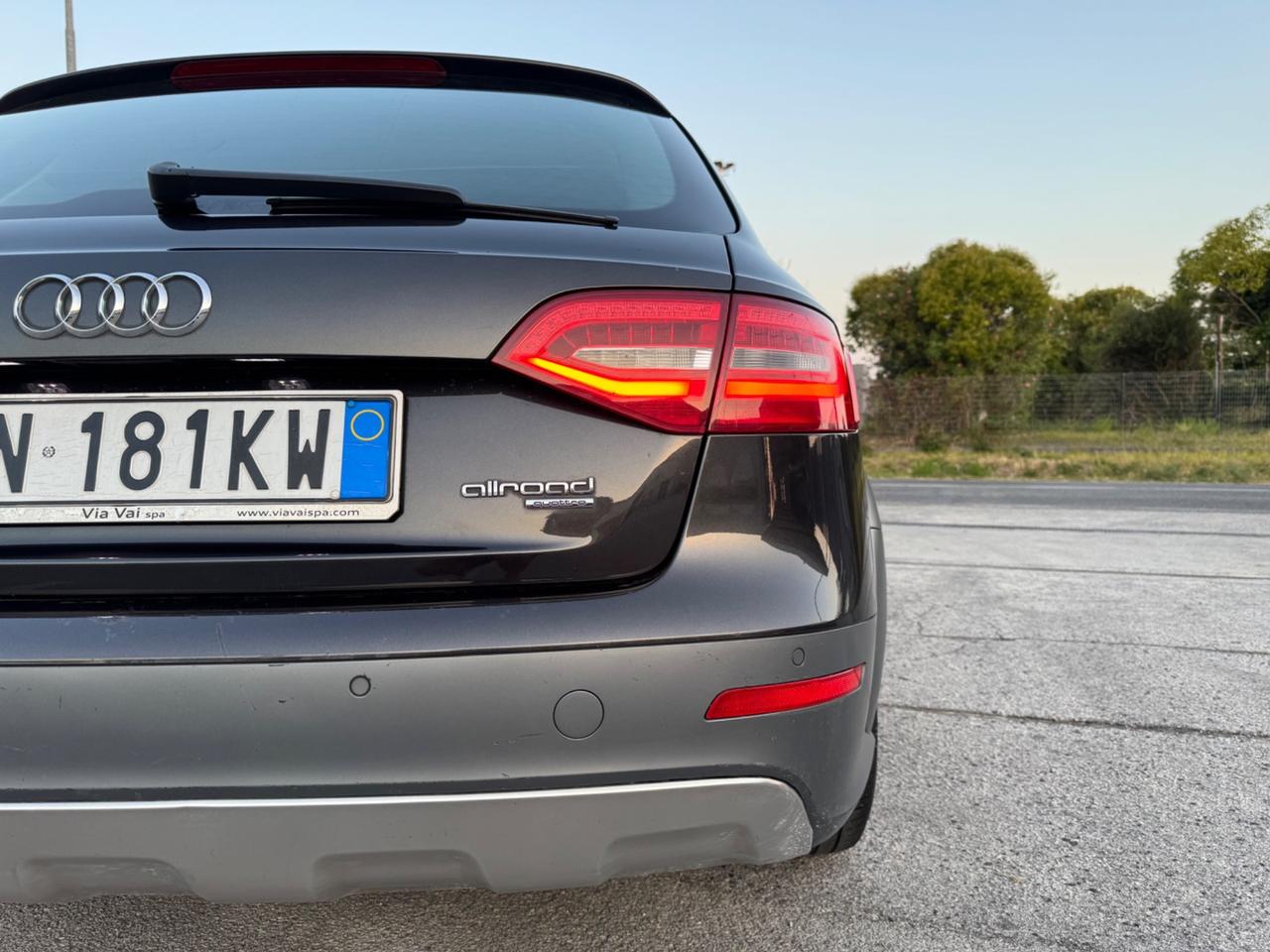 AUDI A4 ALLROAD 2.0 Tdi 177 CV S-Tronic- Led Navi