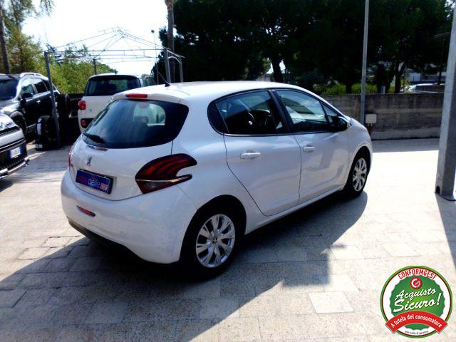 PEUGEOT 208 1.4 8V HDi 68CV 5p. Allure