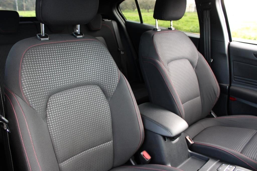 FORD Focus berlina 1.5 EcoBlue 120 CV ST-Line Aut. *LED