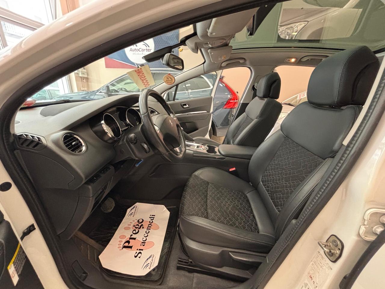 Peugeot 3008 1.6 hdi TETTO**88MILA KM**