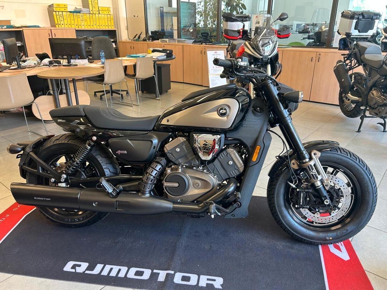 QJ MOTORS SRV 600 V MY25 PROMOZIONE