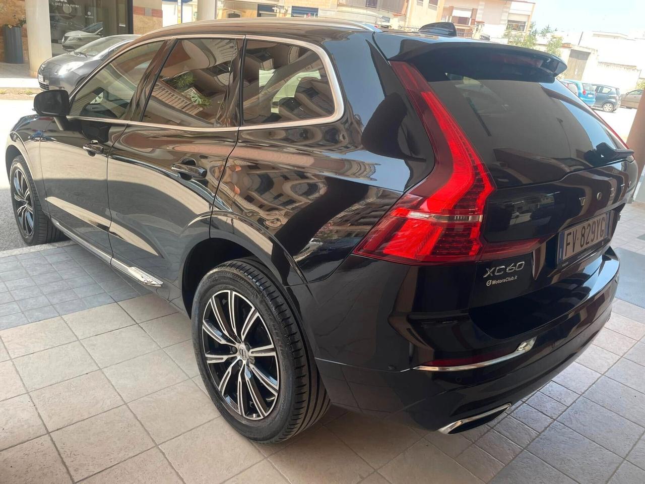 Volvo XC 60 XC60 D4 190cv AWD Inscription TETTO NAVY PELLE LED 19