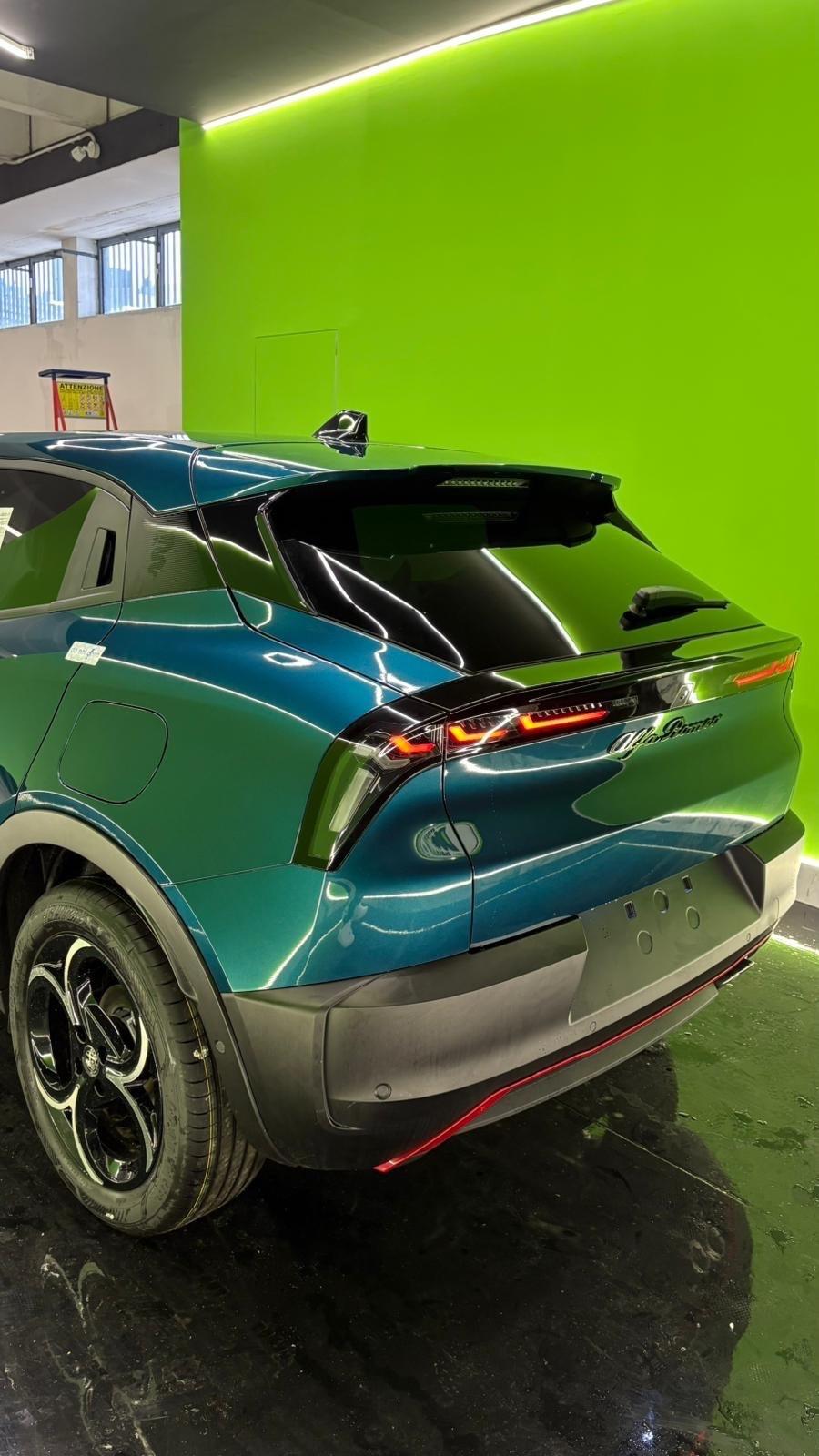 Alfa Romeo Junior 1.2 145 CV Hybrid eDCT6 Speciale