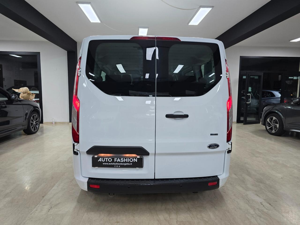 Ford Transit 2.0TDCi EcoBlue 130CV Furgone 9 Posti