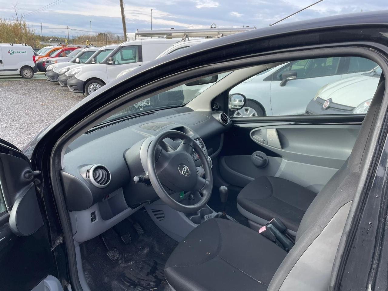 Toyota Aygo 1.0 12V VVT-i 5 porte Now