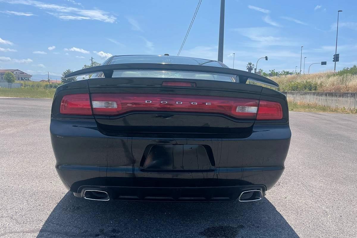 Dodge Charger HEMI 5.7 V8