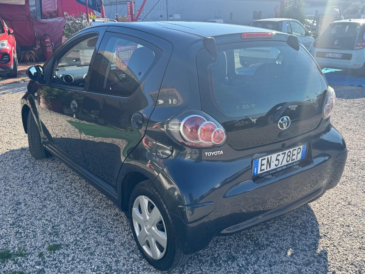 Toyota Aygo 1.0 12V VVT-i 5 porte Lounge Connect