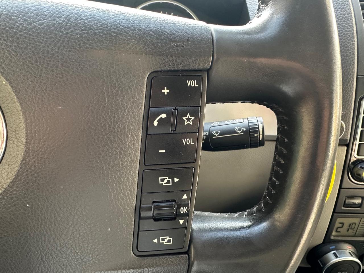 Volkswagen Touareg 3.0/240CV V6 TDI DPF tip. Exclusive