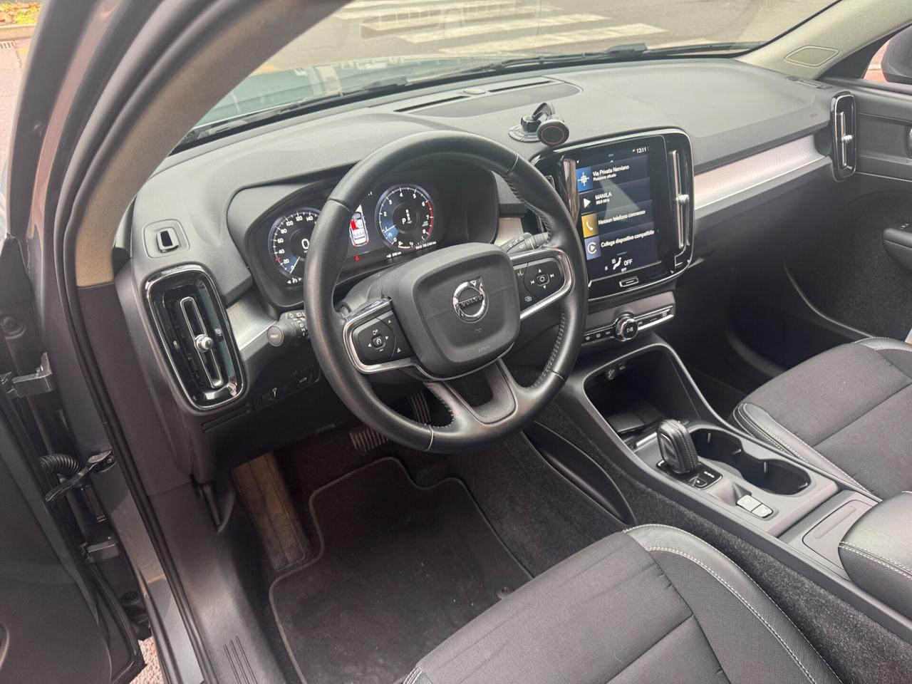 Volvo XC40 2.0 t4 Momentum awd geartronic