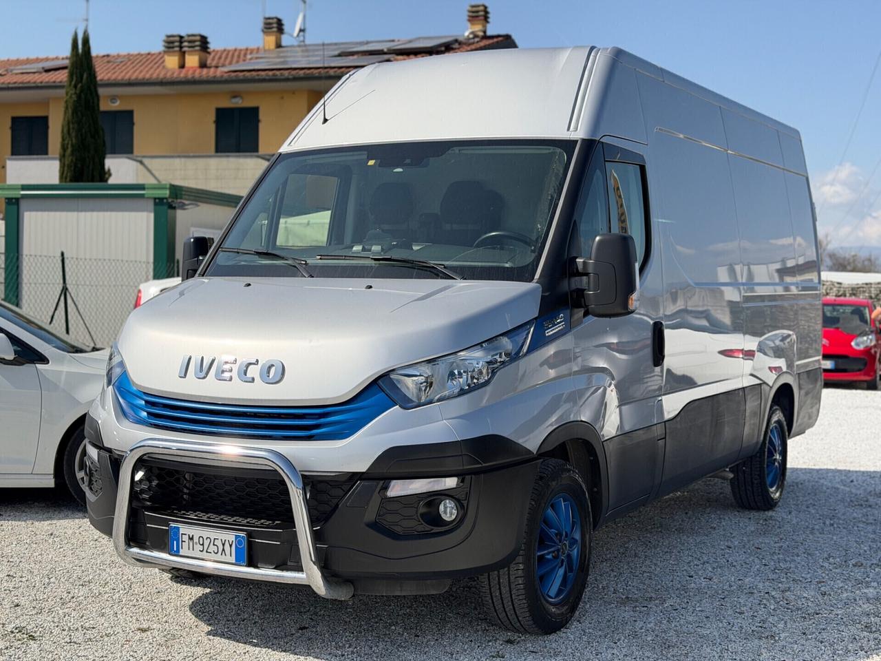 Iveco Daily 2.3 Furgone Hi-Matic