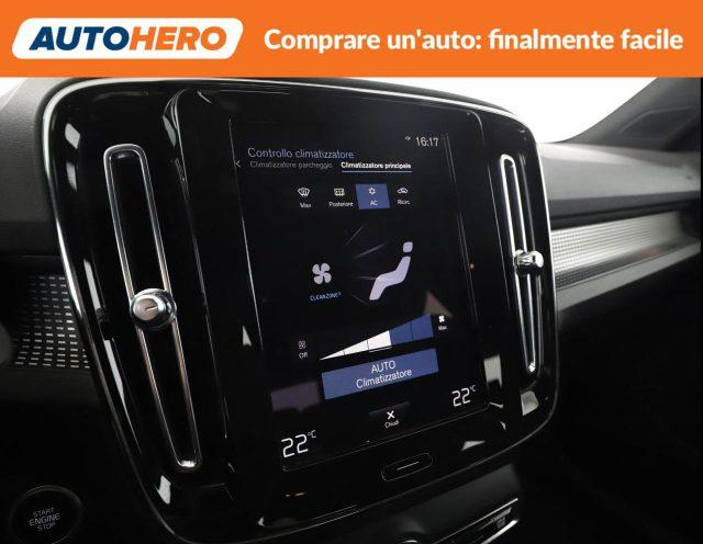 VOLVO XC40 T4 Recharge Plug-in Hybrid R-design