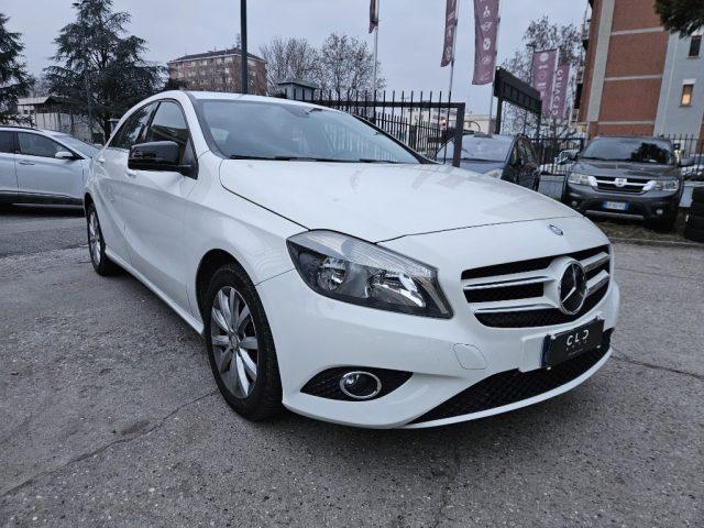 MERCEDES-BENZ A 180 CDI Premium