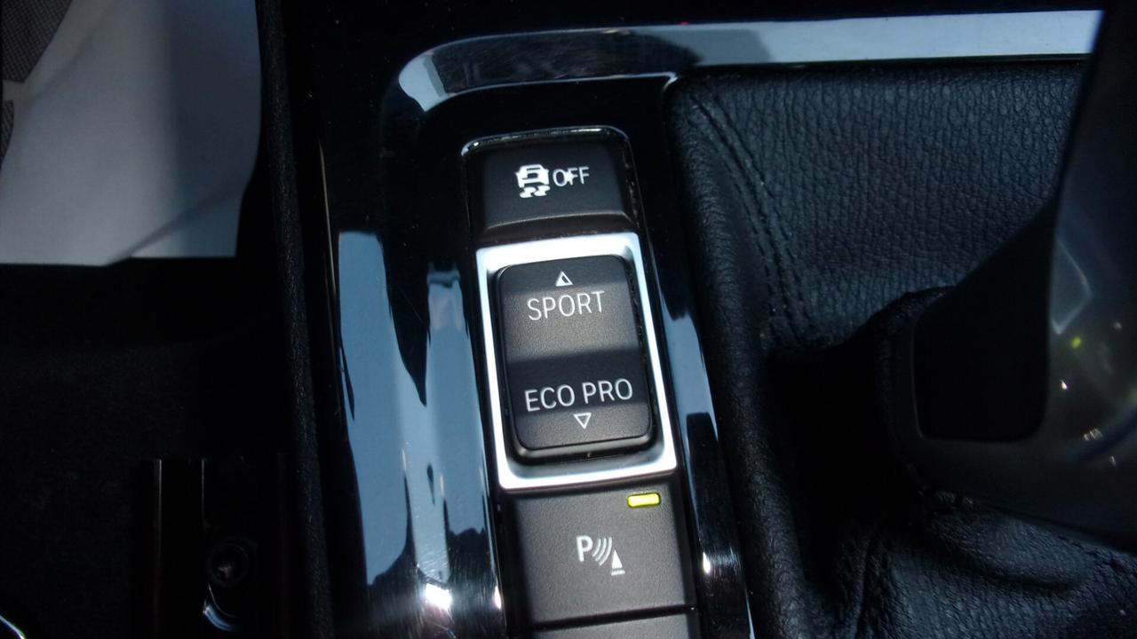 Bmw X1 sDrive18d xLine