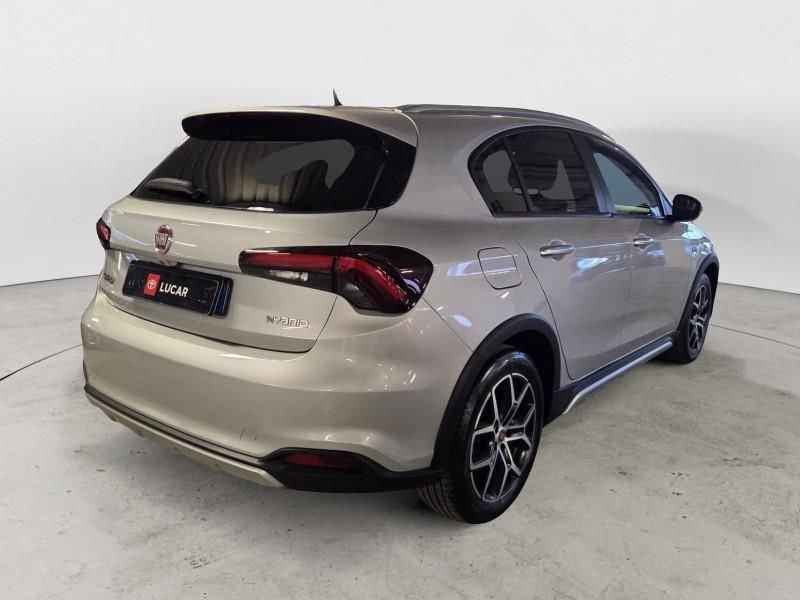 FIAT Tipo (2015-) 1.5 Hybrid DCT 5 porte Cross