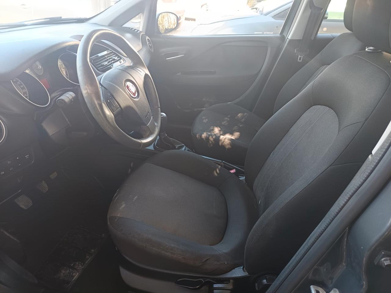 Fiat Punto 2013 - 1.3mjt Lb automobili