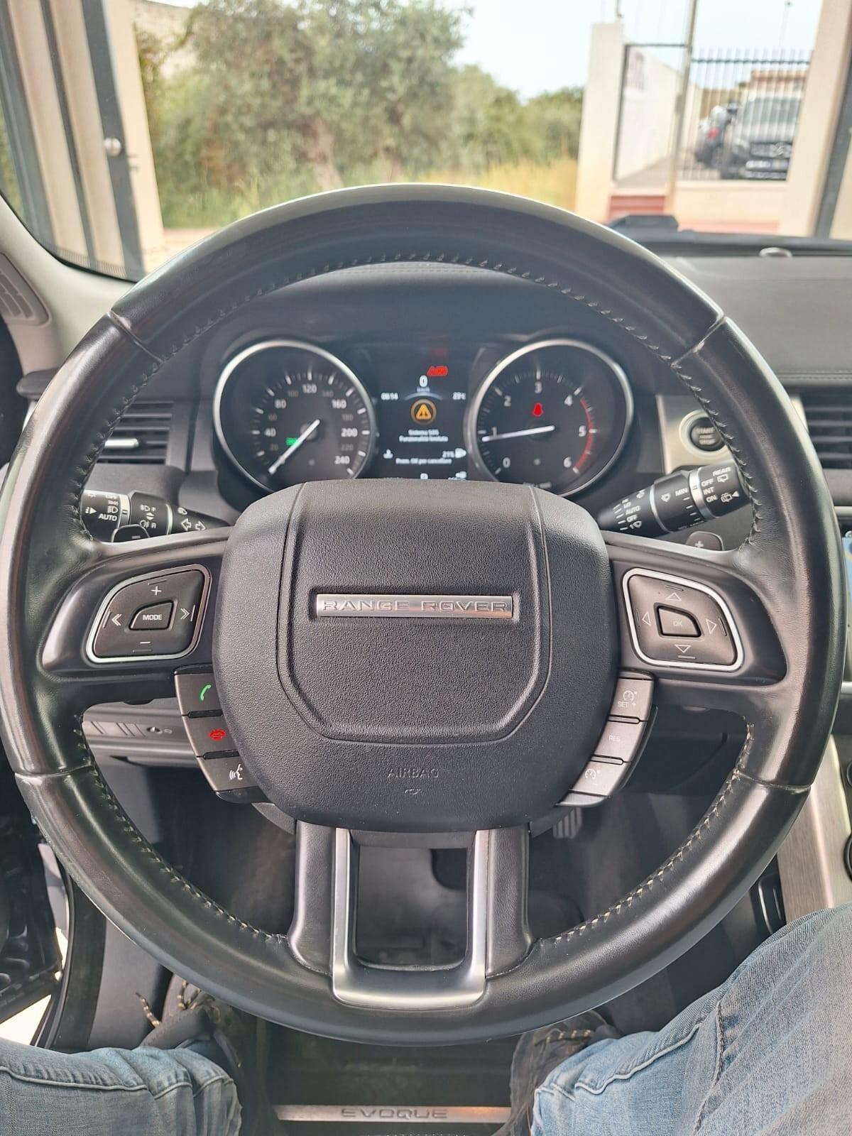 Range Rover Evoque 2.0CC 150CV SE Dynamic 4x4 2018