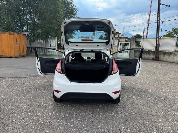 Ford Fiesta 1.5 TDCi 75CV 5 porte Titanium