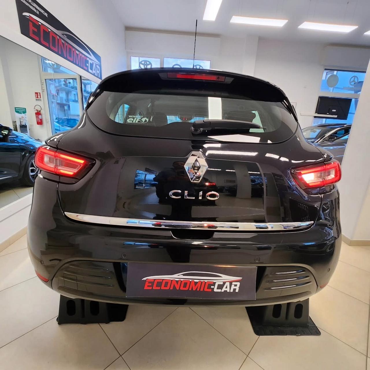 Renault Clio dCi 8V 90 CV 5 porte Duel2