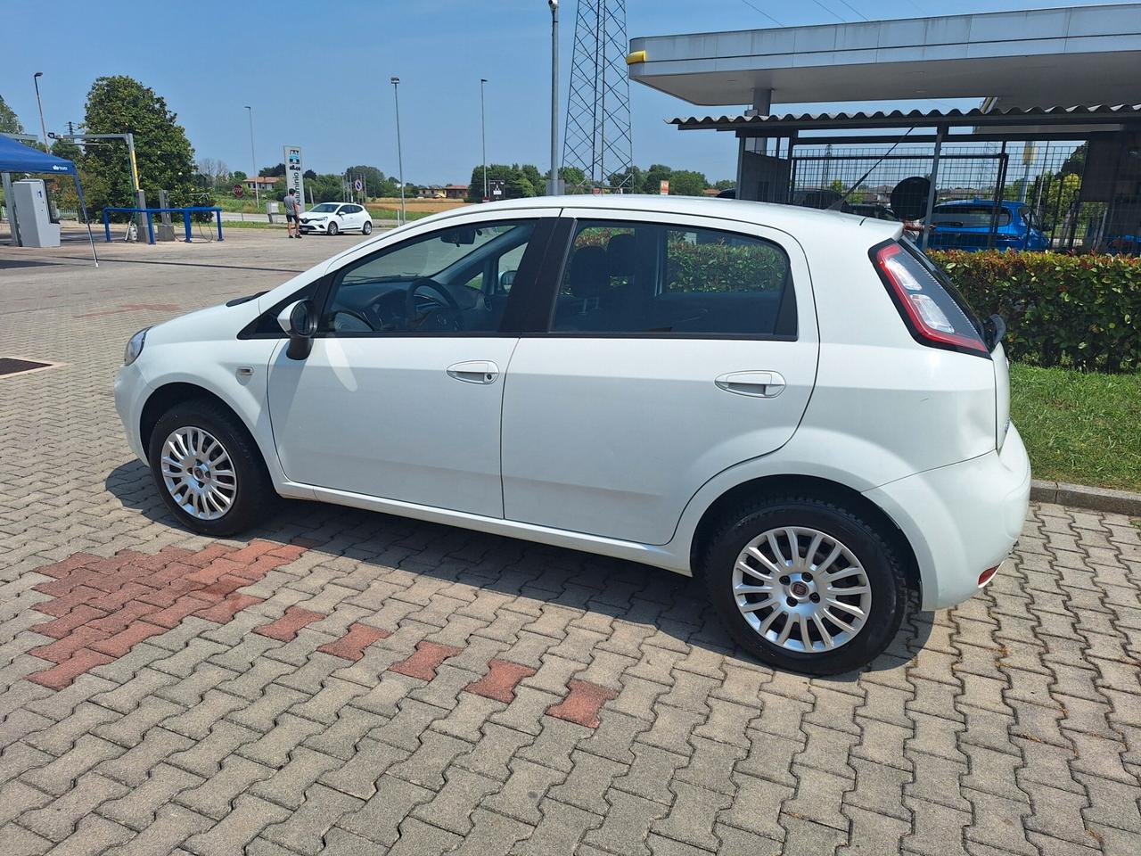 Fiat Punto 1.2 Benzina-Metano NEOPATENTATI 2014
