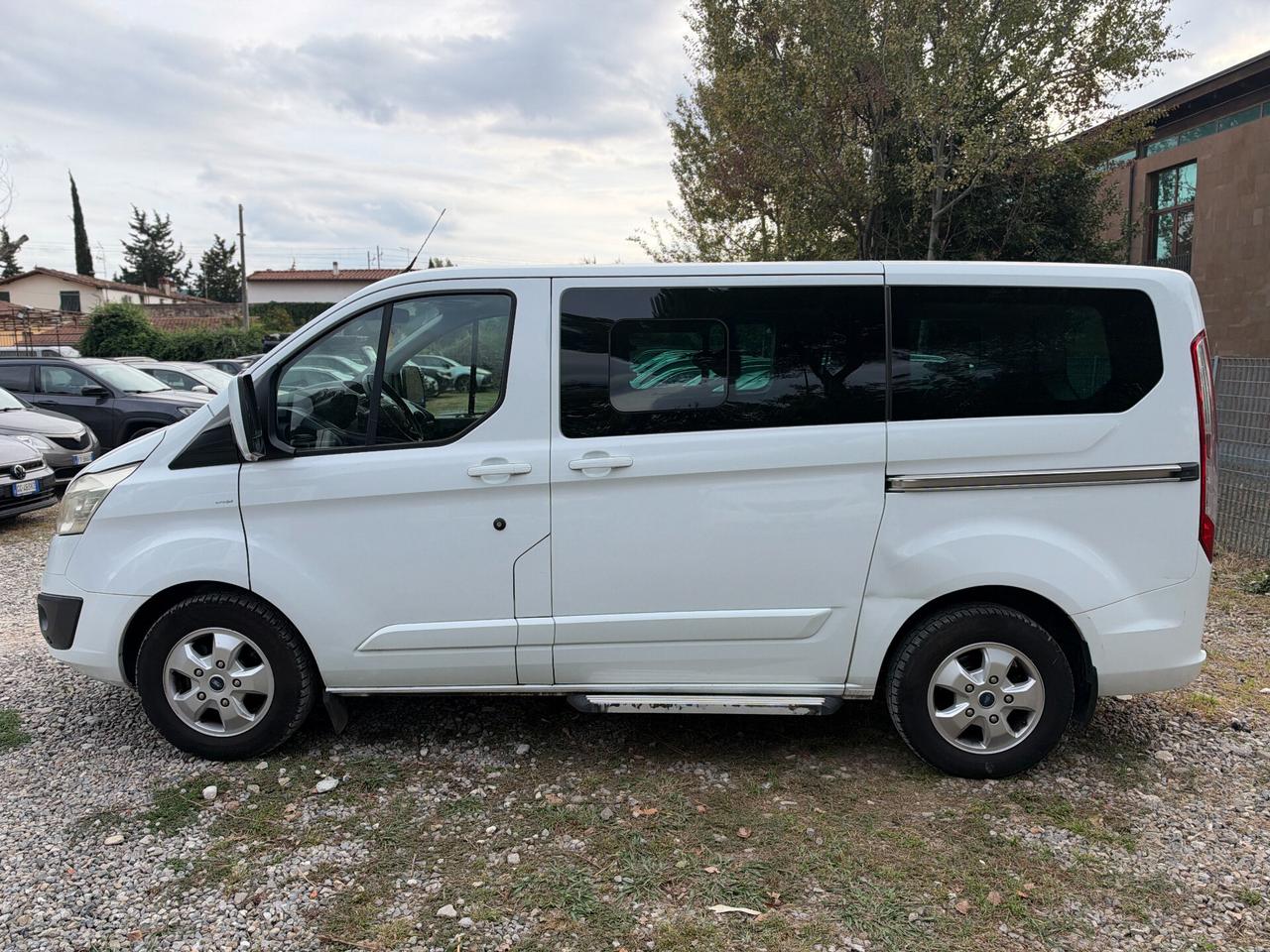 Ford Transit Custom 340 2.0 TDCi 170 PC Combi Trend