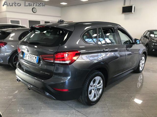 BMW X1 xDrive25e Business Advantage con GANCIO TRAINO