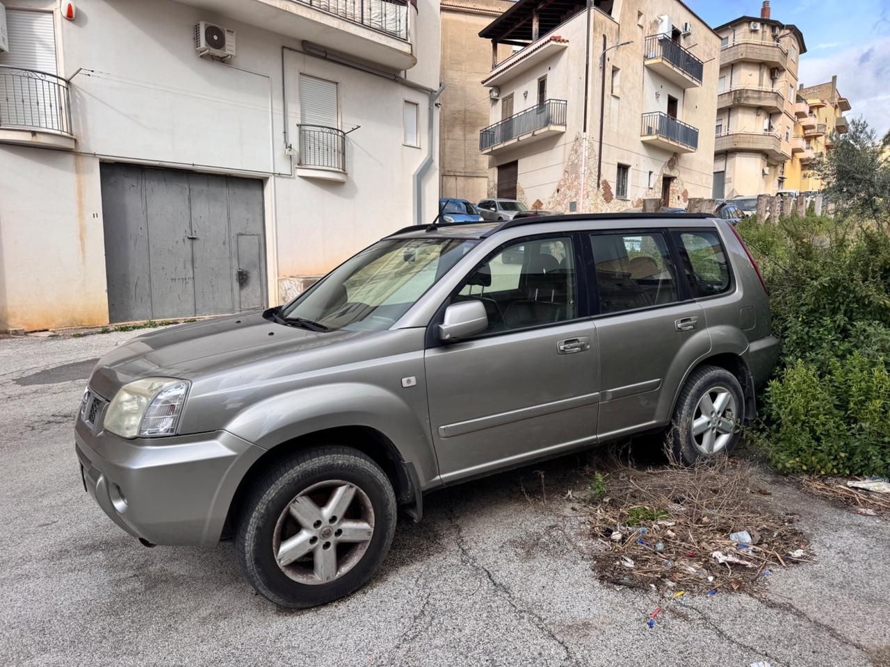 Nissan X-Trail 2.2 dCi Sport