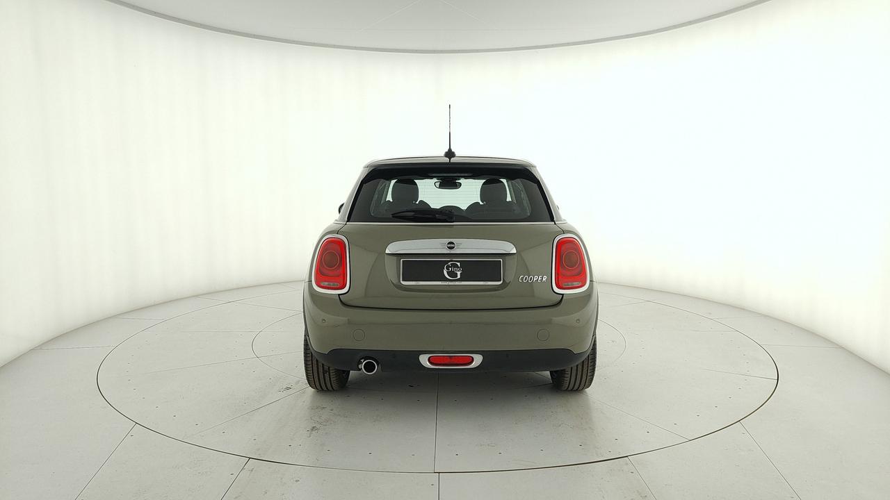 MINI Mini IV F55 2018 5p - Mini 5p 1.5 Cooper Boost auto