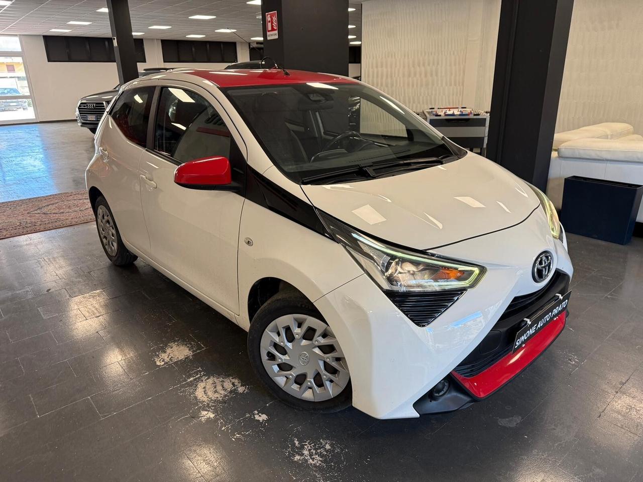 Toyota Aygo 1.0 VVT-i 72 CV 5 porte x-cite