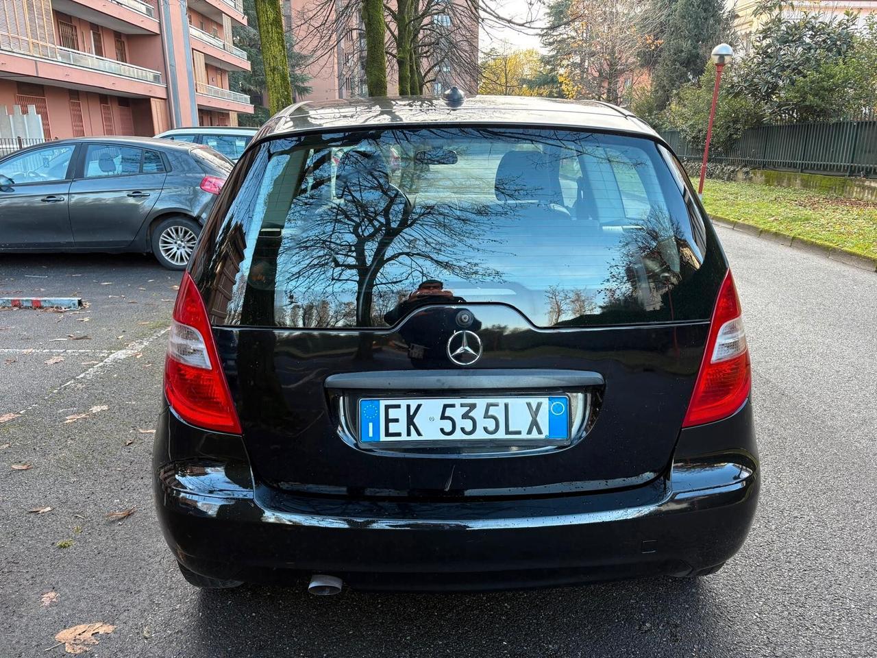 Mercedes-benz A 160 BlueEFFICIENCY Coupé Elegance